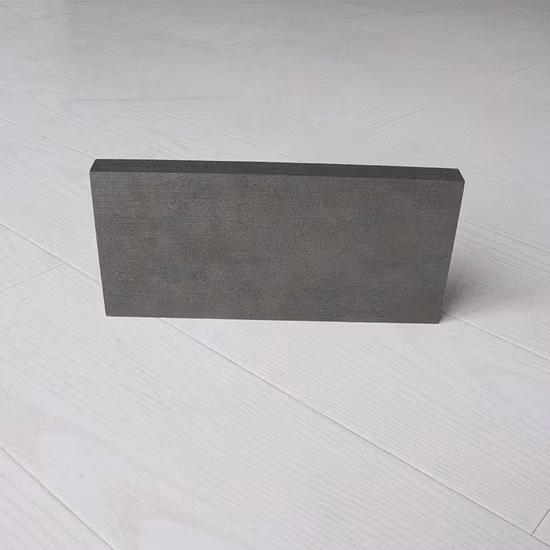 Prezzo diretto di fabbrica Buona stabilità termica Mattone refrattario in carbonio refrattario alla magnesia ad alta resistenza per convertitore di siviere